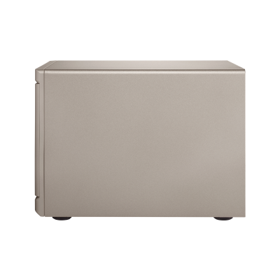 QNAP TS-677 
